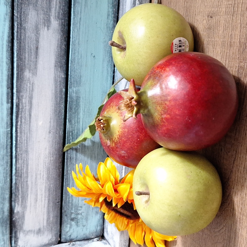 #AEA Faux Pomagrante and Green Apple